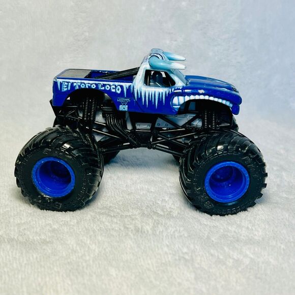 Monster Jam Hot Wheels Truck Diecast El Toro Loco Fire and Ice 1:64 Rare… - Picture 2 of 4